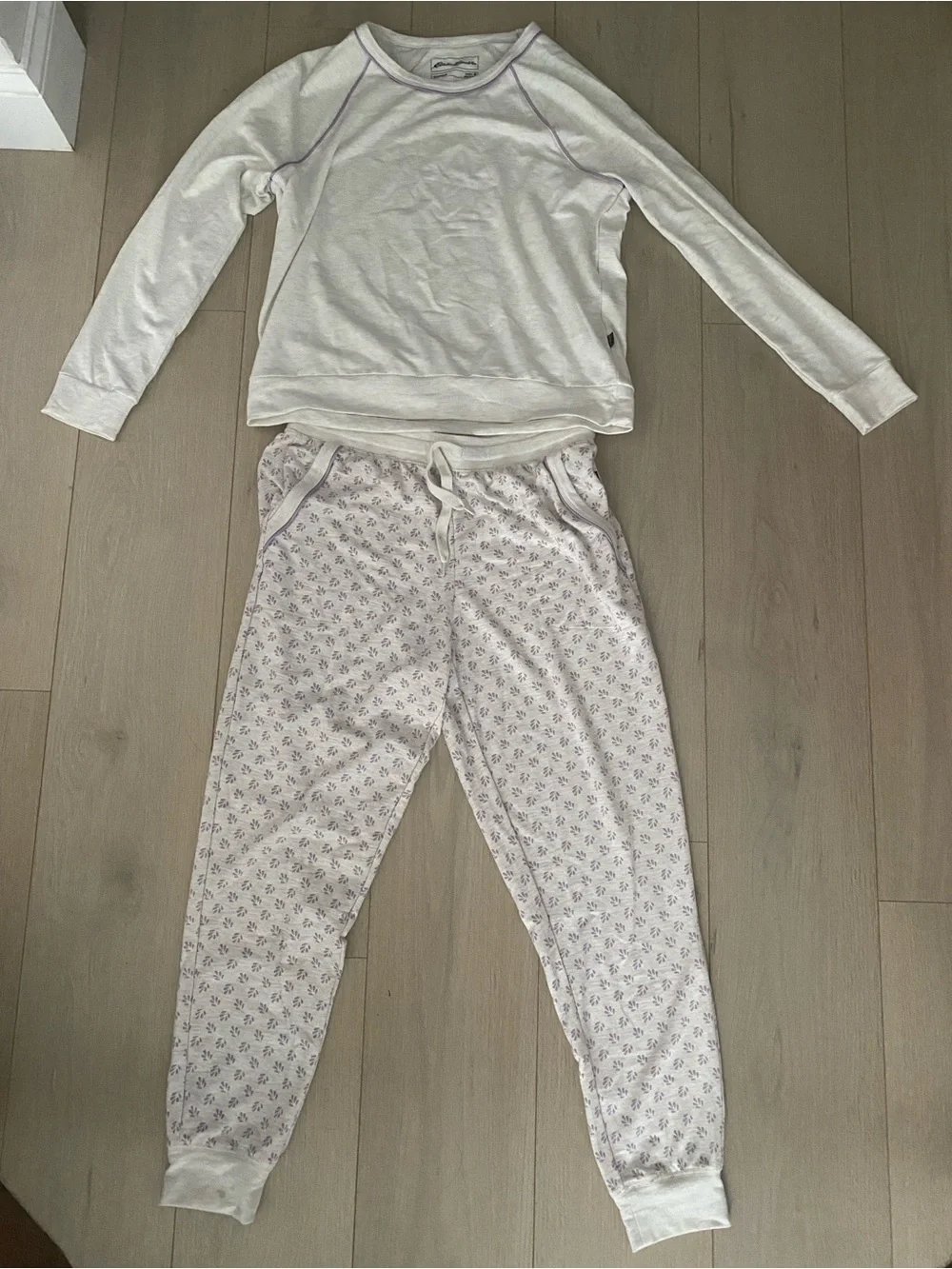 Women’s Long Sleeve White & Light Purple Floral Pajama Set